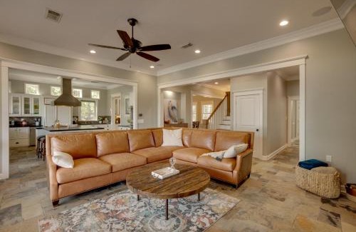 Coldspring House | Lake Livingston Paradise Outdoor Pool with Slide!