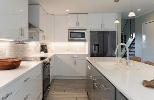 Lake Lure Condo | Lake Lure Getaway, Pools, Golf and More!