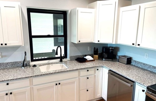 Indian Point Villa | Lake Luxury Villa by SDC: Saltwater Pool, Hot Tub, Stunning Lake Views! 2BD/2BA