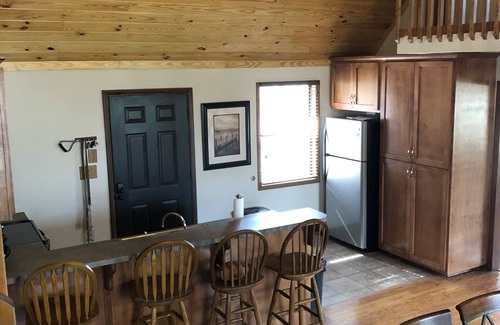 Dadeville House | Lake Martin Cabin Escape