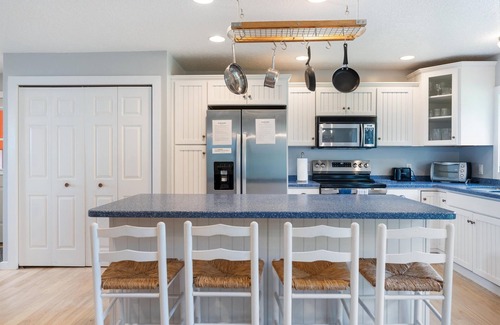 St Ignace House | Lake Michigan Beachfront Home~Near Mackinac Ferry