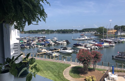 Cornelius Condo | Lake Norman waterfront 2 bedroom, 2 bathroom condo - centrally located