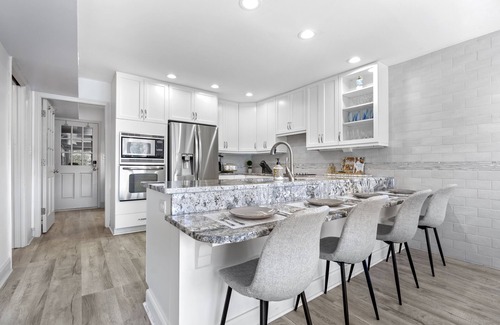 Denver House | LAKE NORMAN WATERFRONT RETREAT-PRIVATE DOCK KAYAKS GAMEROOM FIREPIT AND MORE!