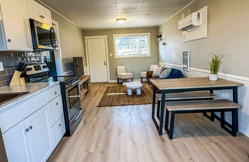 Kimberling City Cabin | Lake Oasis in beautiful Kimberling City, boat ramp, slip rental
