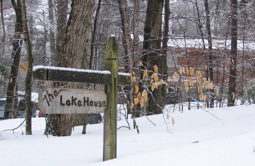 Ludlow Ski Chalet | Lake Rescue Chalet - 6-Bedroom Ski House with Hot Tub