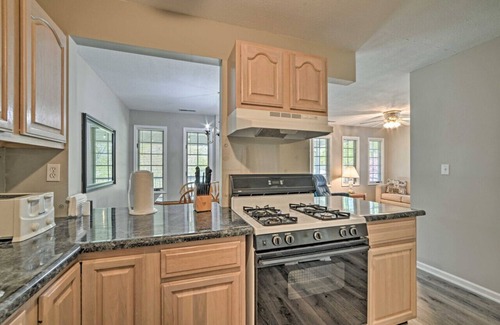 Gilbertsville House | Lake Retreat w/Deck near Marina