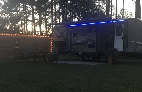 Council RV Rental | Lake town Glamping