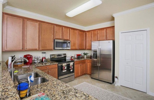 Bradenton House | Lake view 3/2 villa in the gated community of River Strand/Heritage Harbour - This Putt's For You