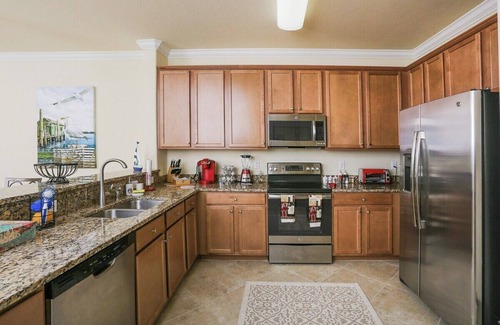 Bradenton House | Lake view 3/2 villa in the gated community of River Strand/Heritage Harbour - This Putt's For You