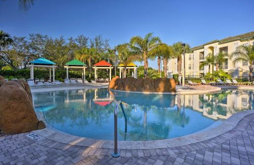 West Kissimmee Apartment | Lake-View Condo with Pool Access 6 Mi to Disney!