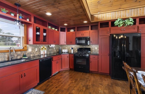 Shell Knob House | Lake view house with expansive views, fireplace, walk in showers, Ember mugs.