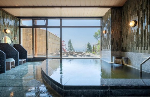 Inawashiro Hotel | Lake View Inawashiro