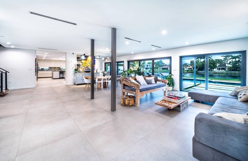 Highland Lakes House | Lake View Modern Estate, Ultimate Outdoor Fun & Sports field: 6BR, 7.5BA
