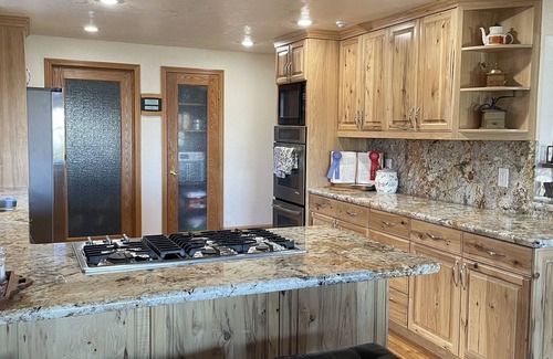 Stateline House | Lake Views and location. Quiet yet 10 minutes to casinos, skiing and beaches!