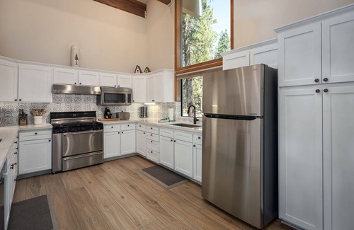 Tahoe Vista House | Lake Views, Hot Tub, Across from Beach, Garage "Sandy Shores Villa"