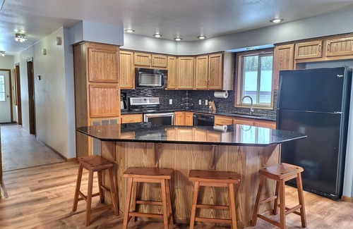 Oneida County House | Lake Willow Lakefront House. Your next Northwoods retreat awaits!