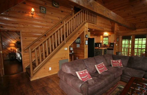 Robbinsville Cabin | Lakefront 3-bedroom cabin on Fontana Lake with stunning views and a private dock