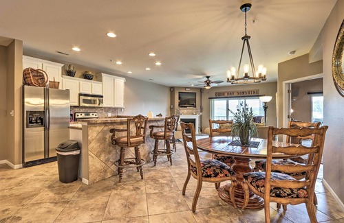 Camdenton Condo | Lakefront Balcony + Pool Access: Camdenton Condo