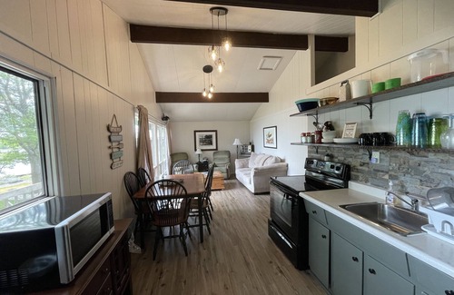 Carling Cottage | Lakefront Cottage at the end of the road