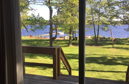 Rhinelander Cabin | LAKEFRONT CutiestLittleCabinDIRECTLY on LkThompson Rhinelander SwimBoat Fish&FUN