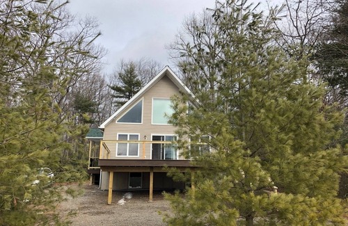 Wurtsboro House | Lakefront family friendly peaceful Catskills retreat!