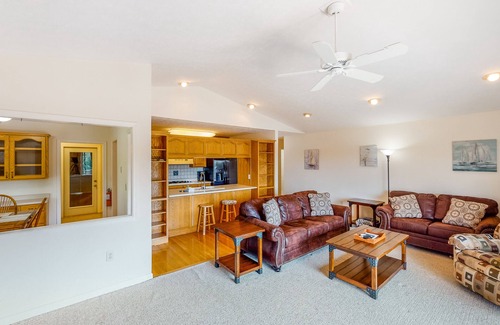 Dandridge House | Lakefront home with free attraction tickets, deck, hot tub, and pool table