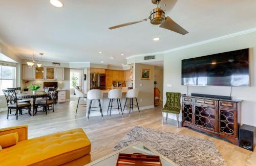 Lakewood House | Lakefront Living! Huge Phoenix Home with Dock, Pool