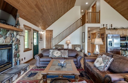 Eagle River House | Lakefront lodge with private dock, firepit, deck & sunset views