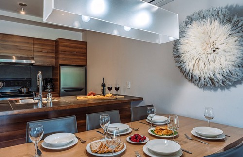 Lac Superieur Village Condo | Lakefront, Mountain View, Remote Work - 1 Bd Suite