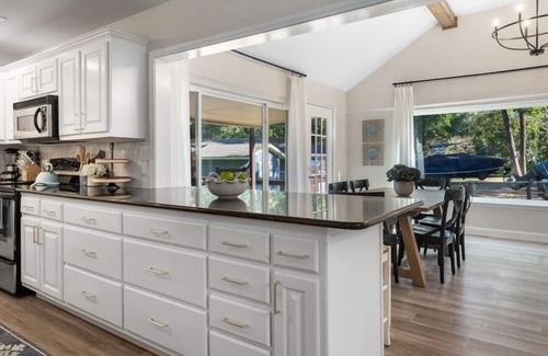 Enchanted Oaks House | Lakefront Retreat, Hot Tub, Dock, Jet Ski Rental