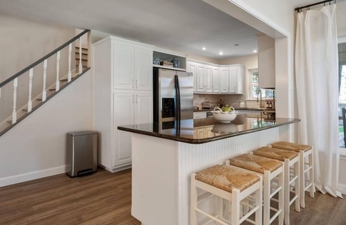 Enchanted Oaks House | Lakefront Retreat, Hot Tub, Dock, Jet Ski Rental