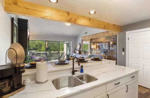Osage Beach Condo | Lakefront Stargazer - Fireplace - Desk - King & Queen Beds - Stunning Views