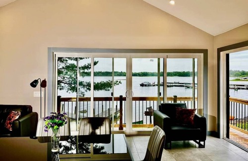 Carling Cabin | Lakefront Studio Cottage #8