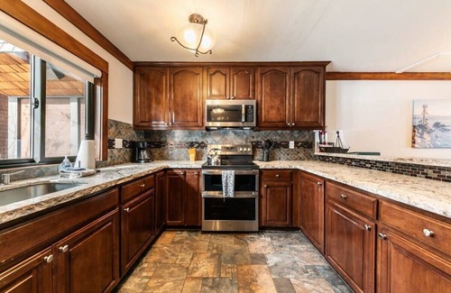 Tahoe Tavern Condo | Lakefront Tahoe City Vacation Rental with Patio