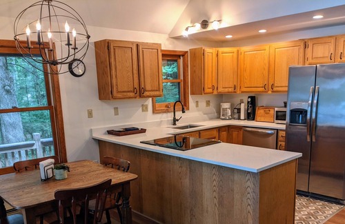 Casco House | Lakefront With A Beautiful View!