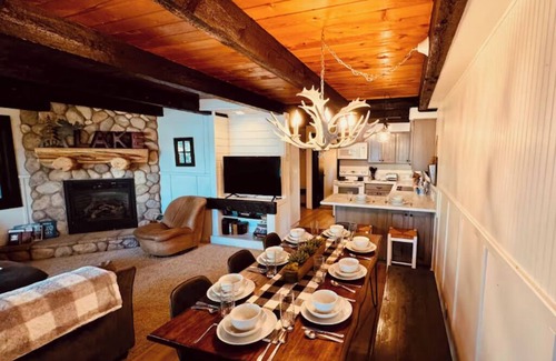 Island Park House | Lakefront with private dock & fire pit - Bunk House Cabin