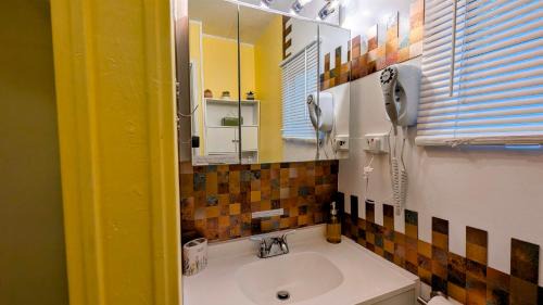 Gouldsboro Other | Lakes & Beaches & Private Hot Tub & Gym
