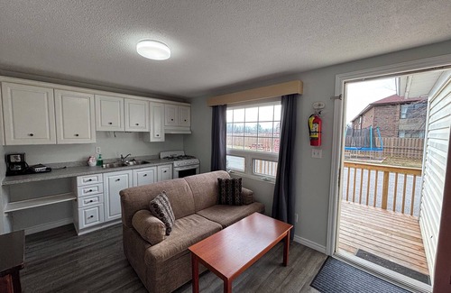 North Bay Hotel | Lakeshore Suites