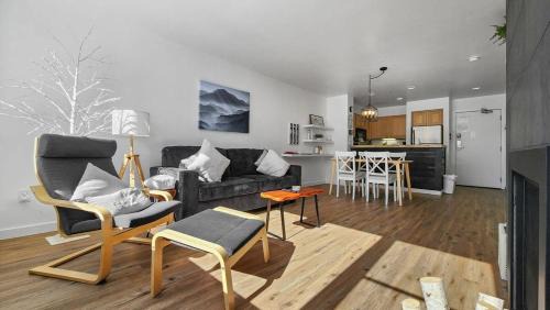 Lakeside Village House | Lakeside 1BR 4-Min to Keystone Ski Resort