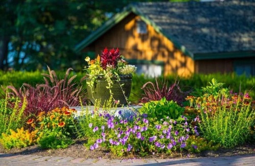 Wolfeboro Cabin | Lakeside cabin on Rust Pond CPA