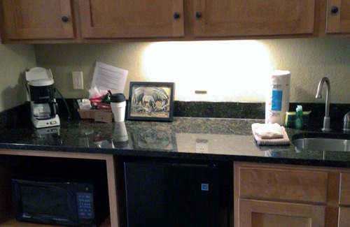 Three Lakes Condo | Lakeside Escape: 2BR + Loft Condo at Northernaire Resort