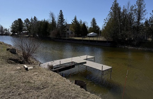 Alpena House | Lakeside Escape W/Hot Tub & King Bed Comfort