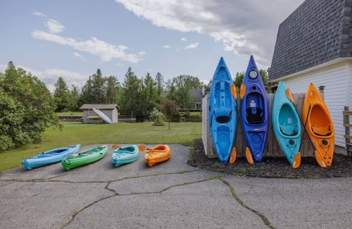 Alpena House | Lakeside Escape W/Hot Tub & King Bed Comfort