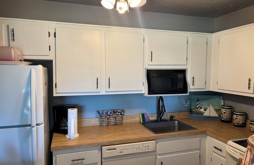 Lake Geneva Condo | Lakeside Fun~ walk to the pool and enjoy fabulous views of Lake Como!