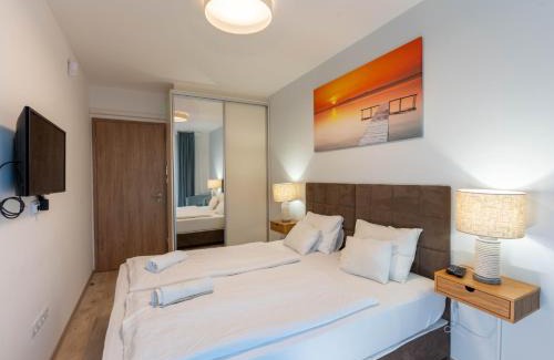 Fonyodliget Apartment | Lakeside Garden Apartment