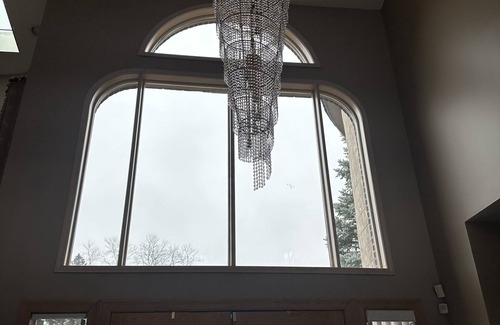 Farmington Hills House | Lakeside getaway w/double patio + 2 kitchens, a short ride to downtown Detroit