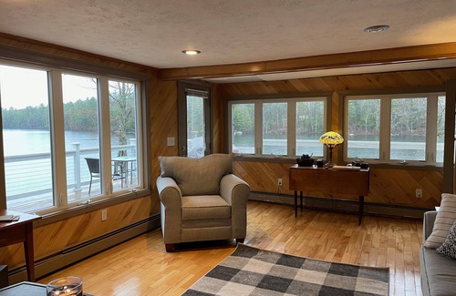 Lyman House | Lakeside Getaway