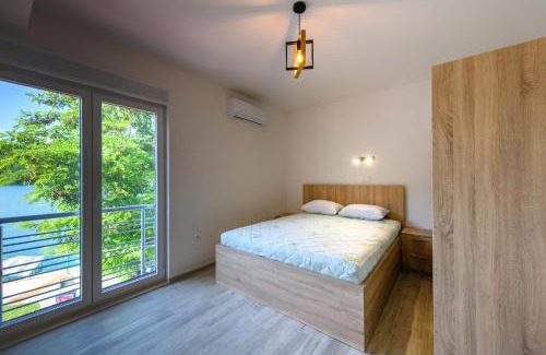 Herzegovina-Neretva Canton Apartment | Lakeside Luxury Apartments