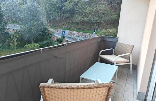 Cuasso Al Monte House | Lakeside Montivivi Holiday home
