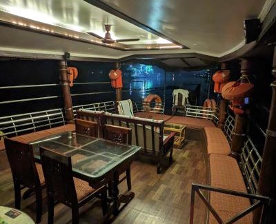 Khattalwada Boat Rental | Lakestar cruise